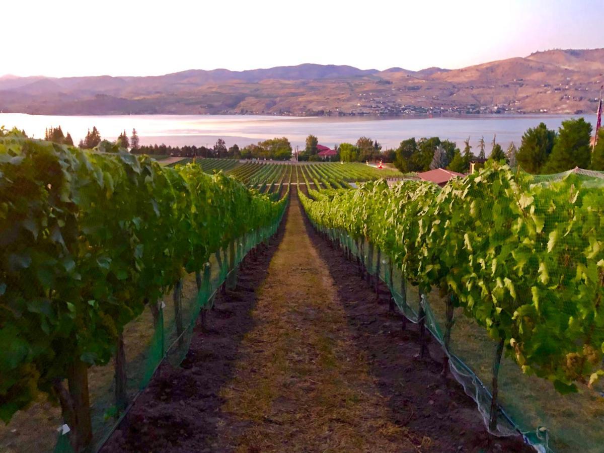 Lakeside Lodge And Suites Chelan Exterior foto